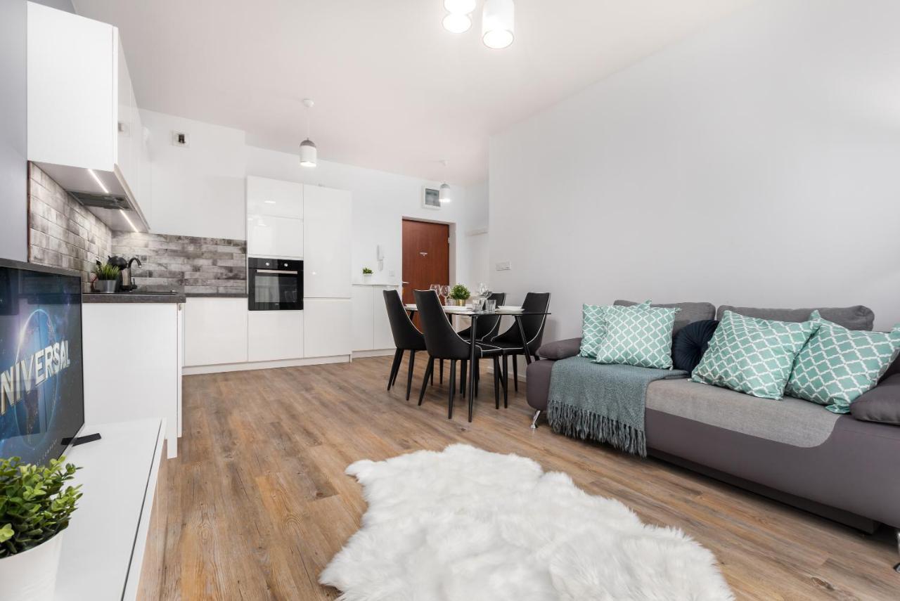 Rakowska 14A 1 Bedroom By Homeprime Варшава Экстерьер фото